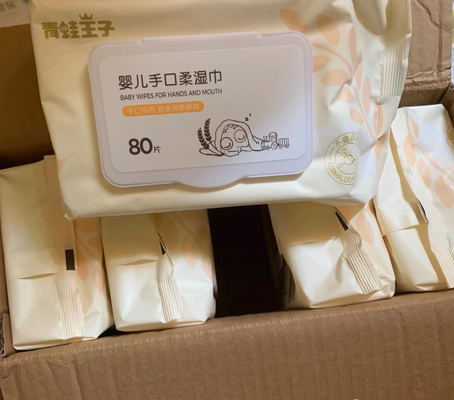 Plasitic Nhẹ nhàng làm sạch da mặt Khăn lau dùng một lần cho người lớn