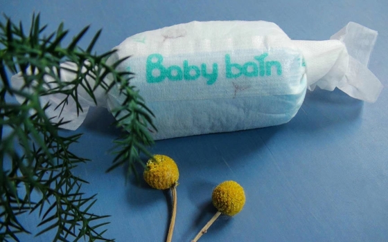 22 đến 32 Lbs Bề mặt khô mềm không dệt Tã vải trẻ em dùng một lần với thân thiện với môi trường