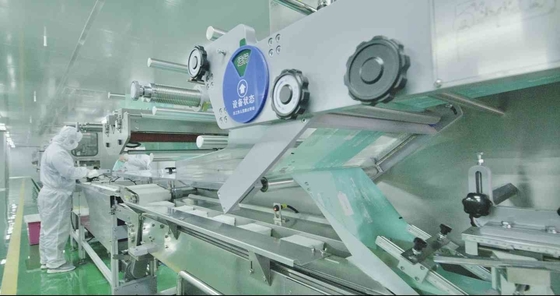 Nhãn hiệu riêng Oem Khăn ướt Nhạy cảm dùng một lần 80 cái để làm sạch miệng tay cho bé