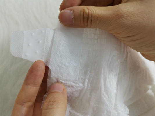 Có kinh nghiệm sử dụng tã giấy mềm siêu thoáng khí cho bé cao cấp
