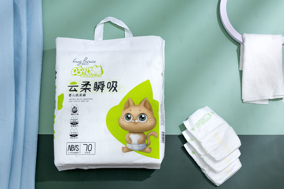 Các mẫu miễn phí Thân thiện với môi trường mới sinh dùng một lần 100% tre daipers có thể phân hủy sinh học tã trẻ em