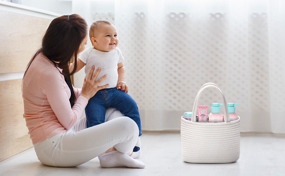 Bộ quà tặng tắm cho bé có thành phần dưỡng ẩm nhẹ nhàng và nâng niu Dâu tây